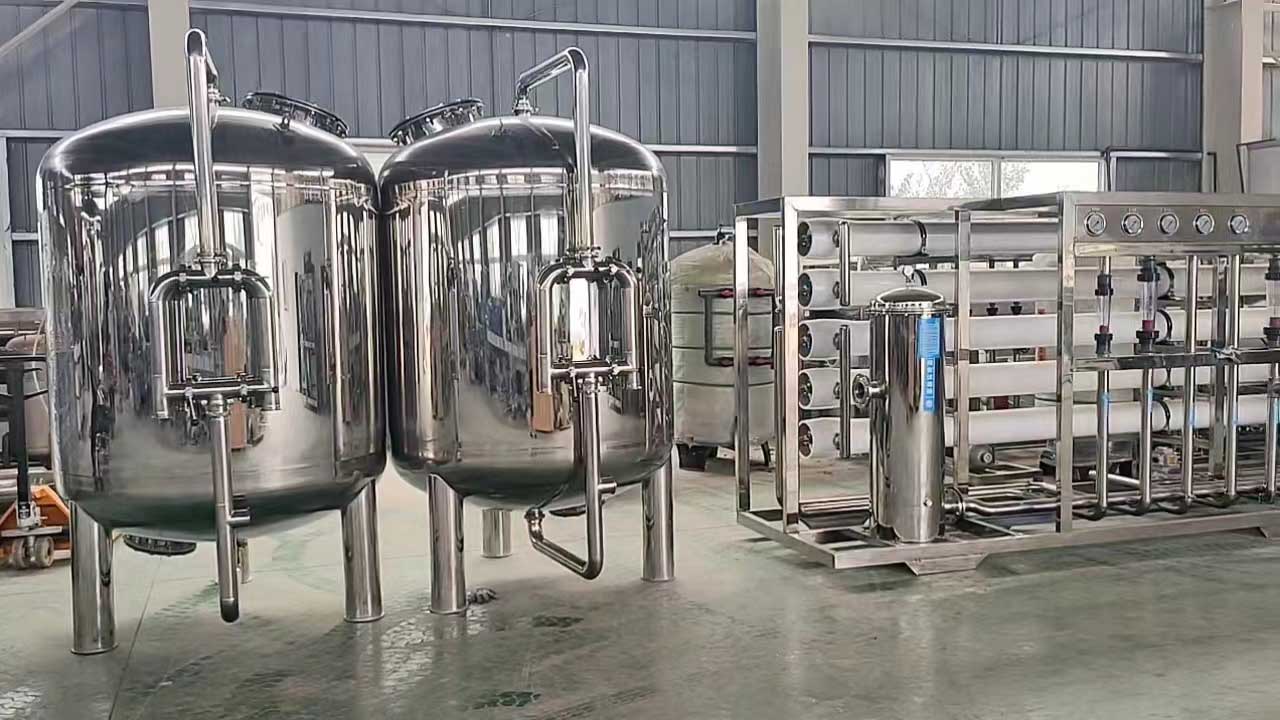 松桃全不锈钢10T双级反渗透设备饮料厂定制